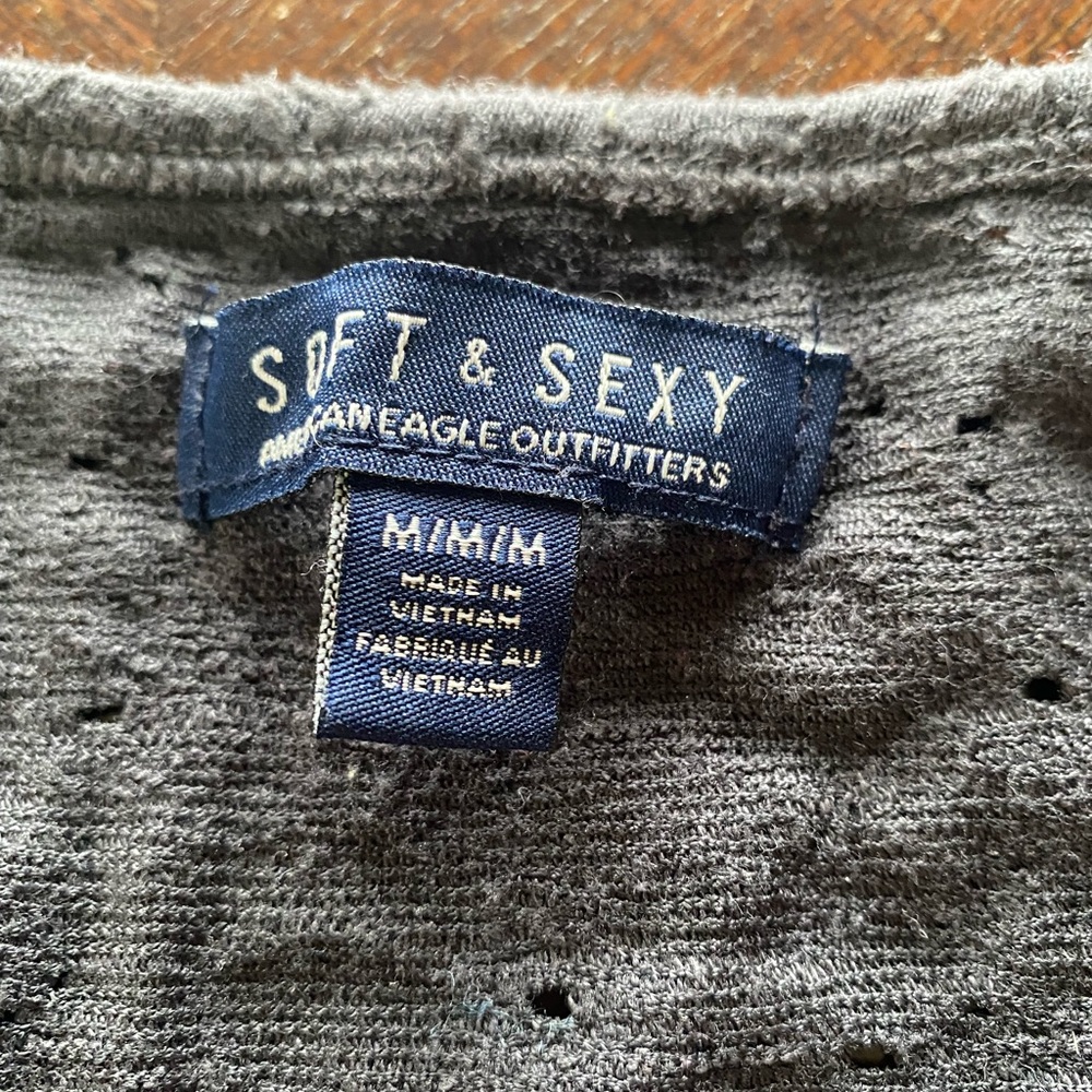 Cute American Eagle shirt